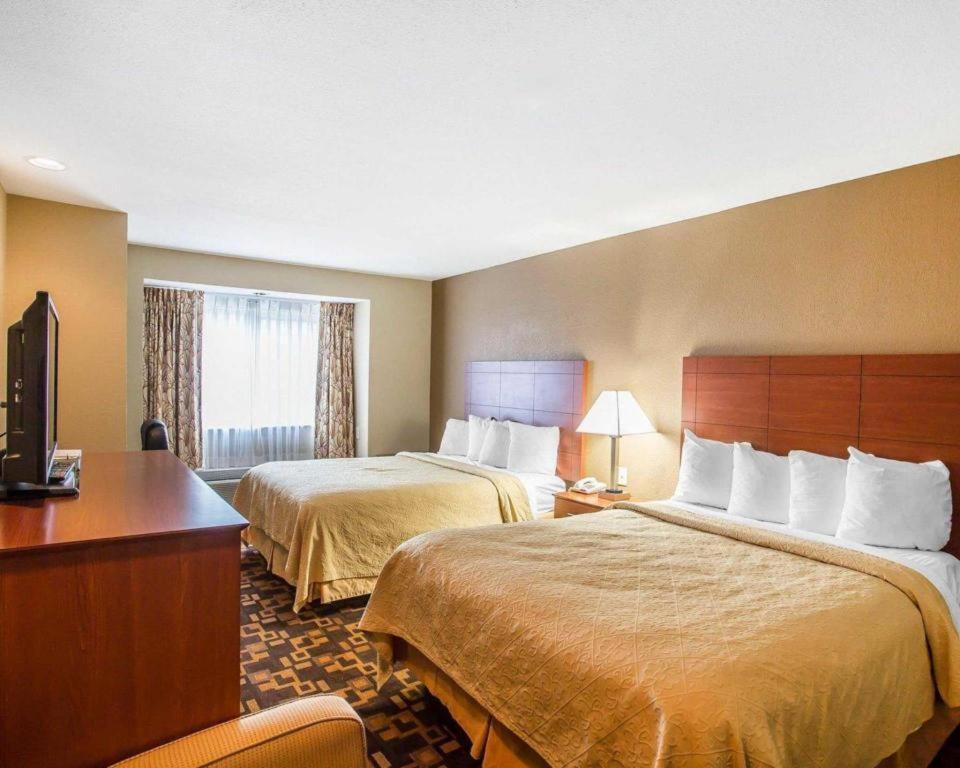 Quality Inn & Suites Mount Juliet Exterior foto